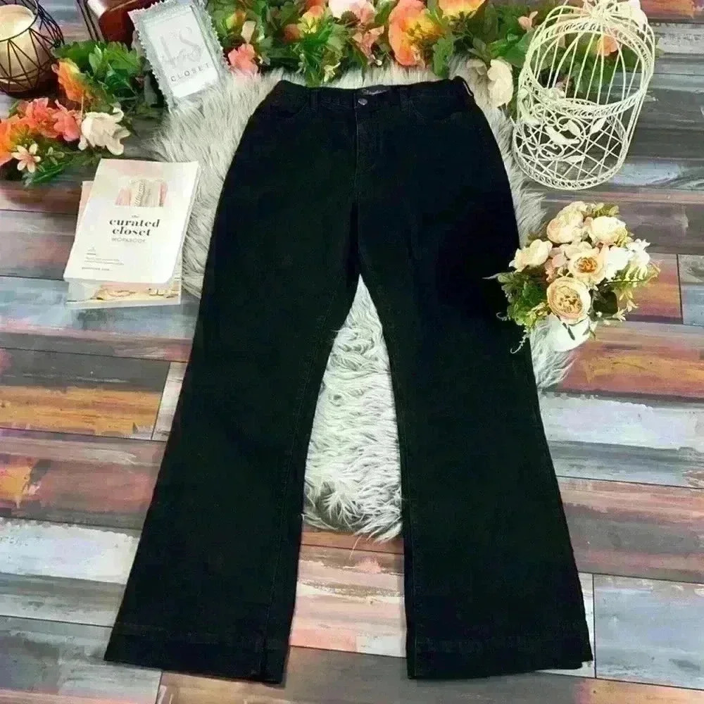 NYDJ Black Bootcut Stretch Jeans Lift Tuck Technology, Rhinestone Pockets, 10